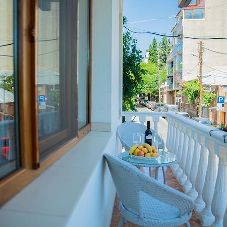 Midtown-Vera Tbilisi Luaran gambar