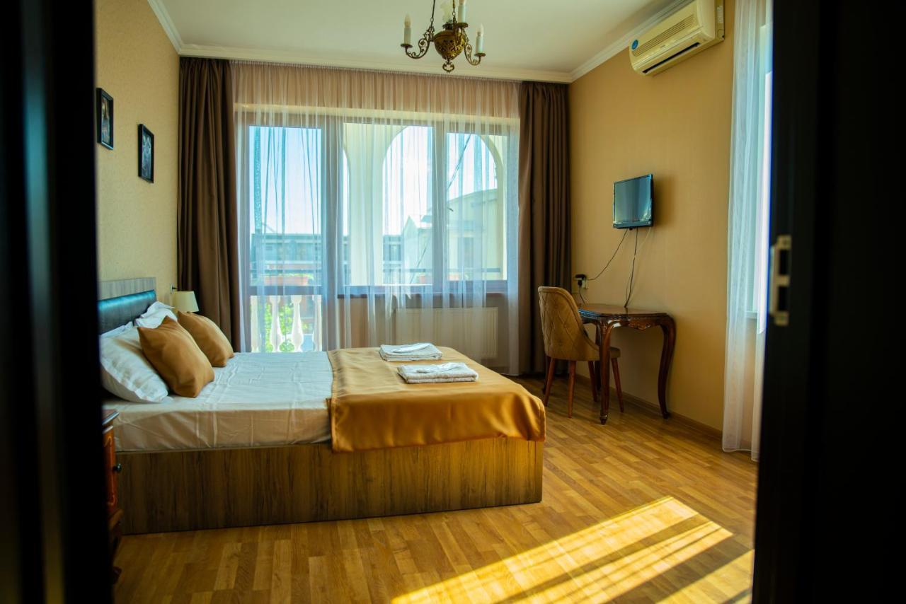 Midtown-Vera Tbilisi Luaran gambar