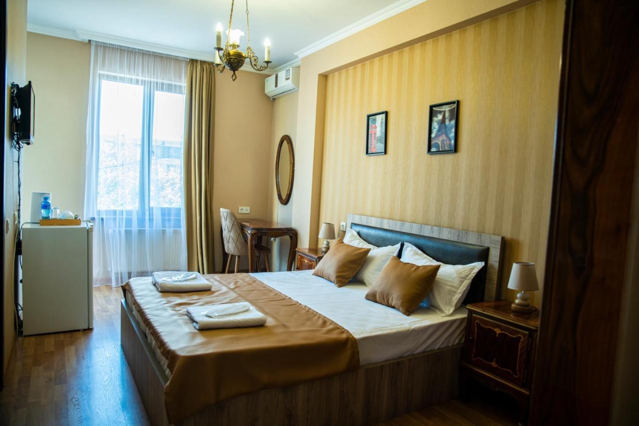 Midtown-Vera Tbilisi Luaran gambar